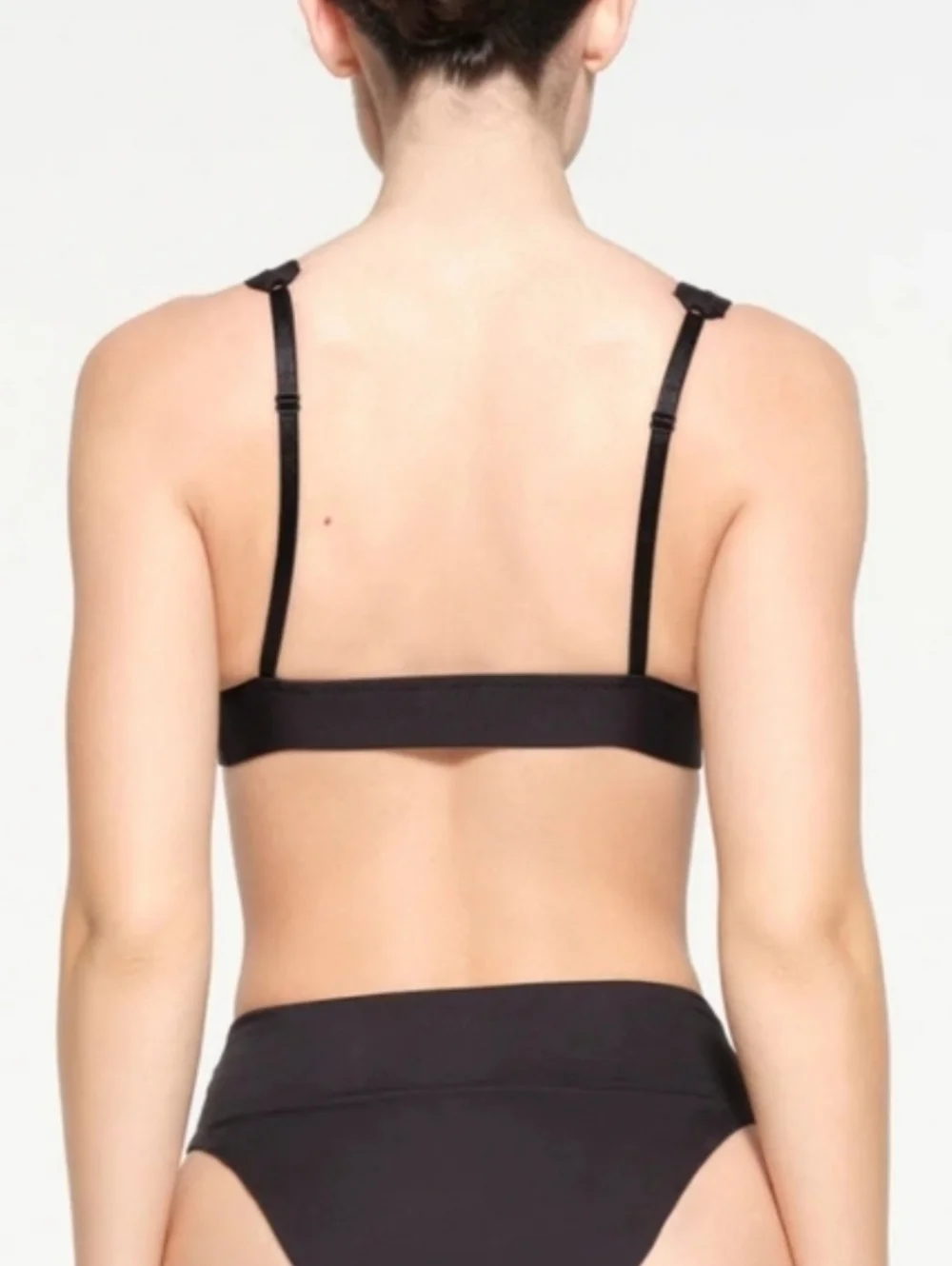 SKIMS▪️Recycled Swim Plunge V-Neck Bikini Top in Onyx